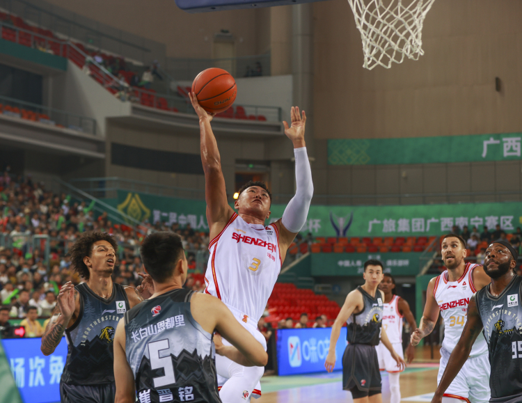 金沙娱乐入口-精彩绝伦的比赛时刻，赛场上掀起热潮(比赛精彩集锦)